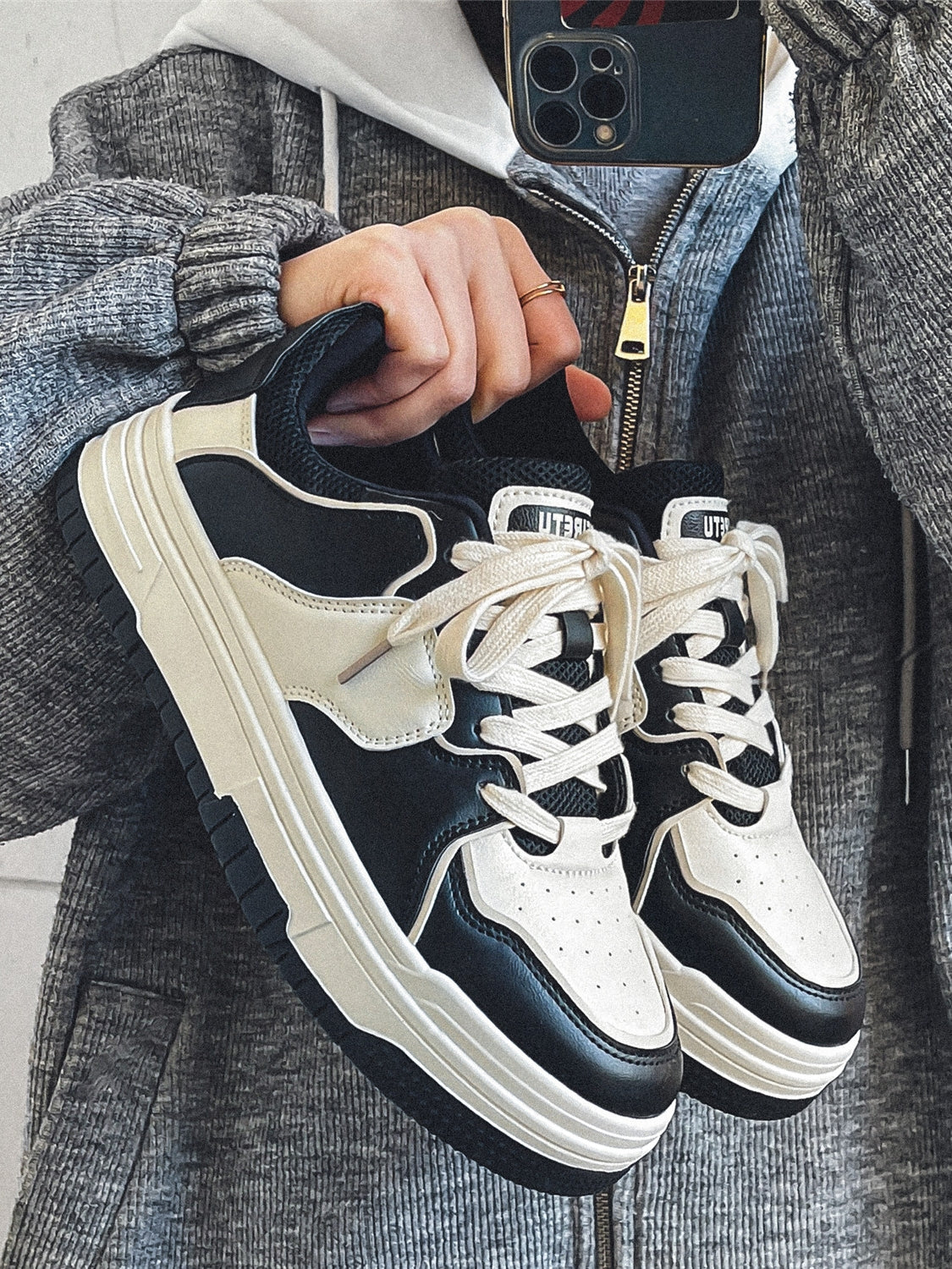 Men's wholesale sneaker H02 - Black